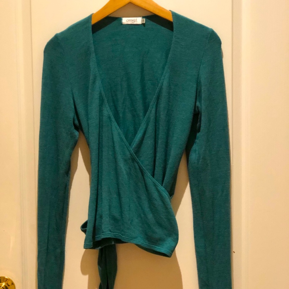omgirl yoga wrap sweater